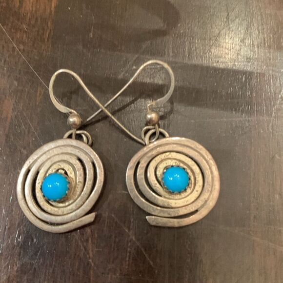 Beautiful Boho silver turquoise earrings - Picture 2 of 3